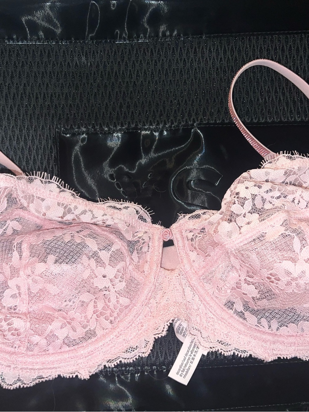 DREAM ANGELS
Wicked Unlined Lace Balconette Bra